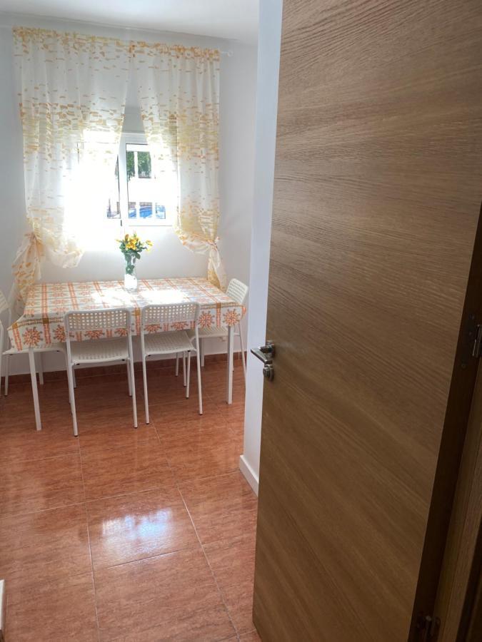 Habitaciones Con Bano Y Cocina Privada Valenza Esterno foto